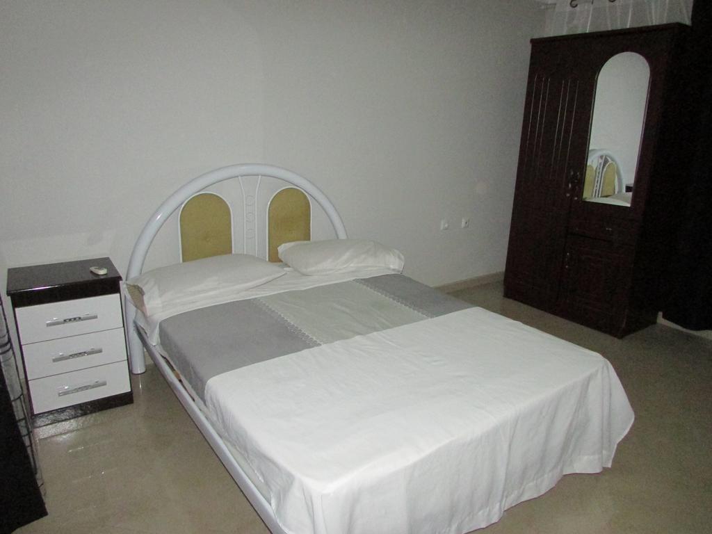 مبيت وإفطار ساو فيليبي Residencial Girassol, Lda المظهر الخارجي الصورة
