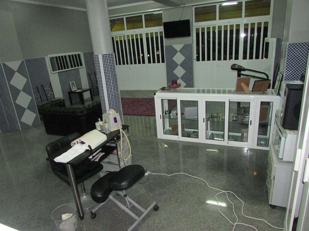مبيت وإفطار ساو فيليبي Residencial Girassol, Lda المظهر الخارجي الصورة